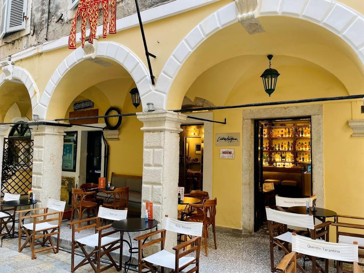 Mary'S Melodies At Corfu Old Town Extérieur photo